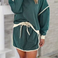 Evergreen Color Contrast Loose Pullover and Lace-up Waist Skort Set - Image 2