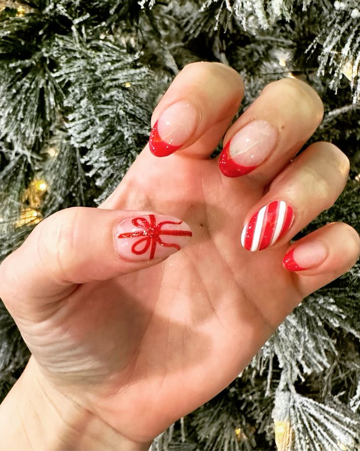 15 Christmas Nails That Feel More Vogue Than Village Market