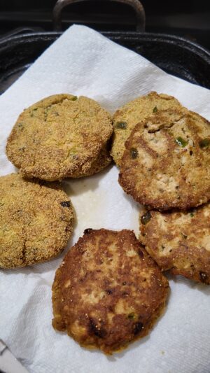 cornmeal salmon patties